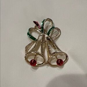 Vintage Gerrys enamel Christmas Brooch